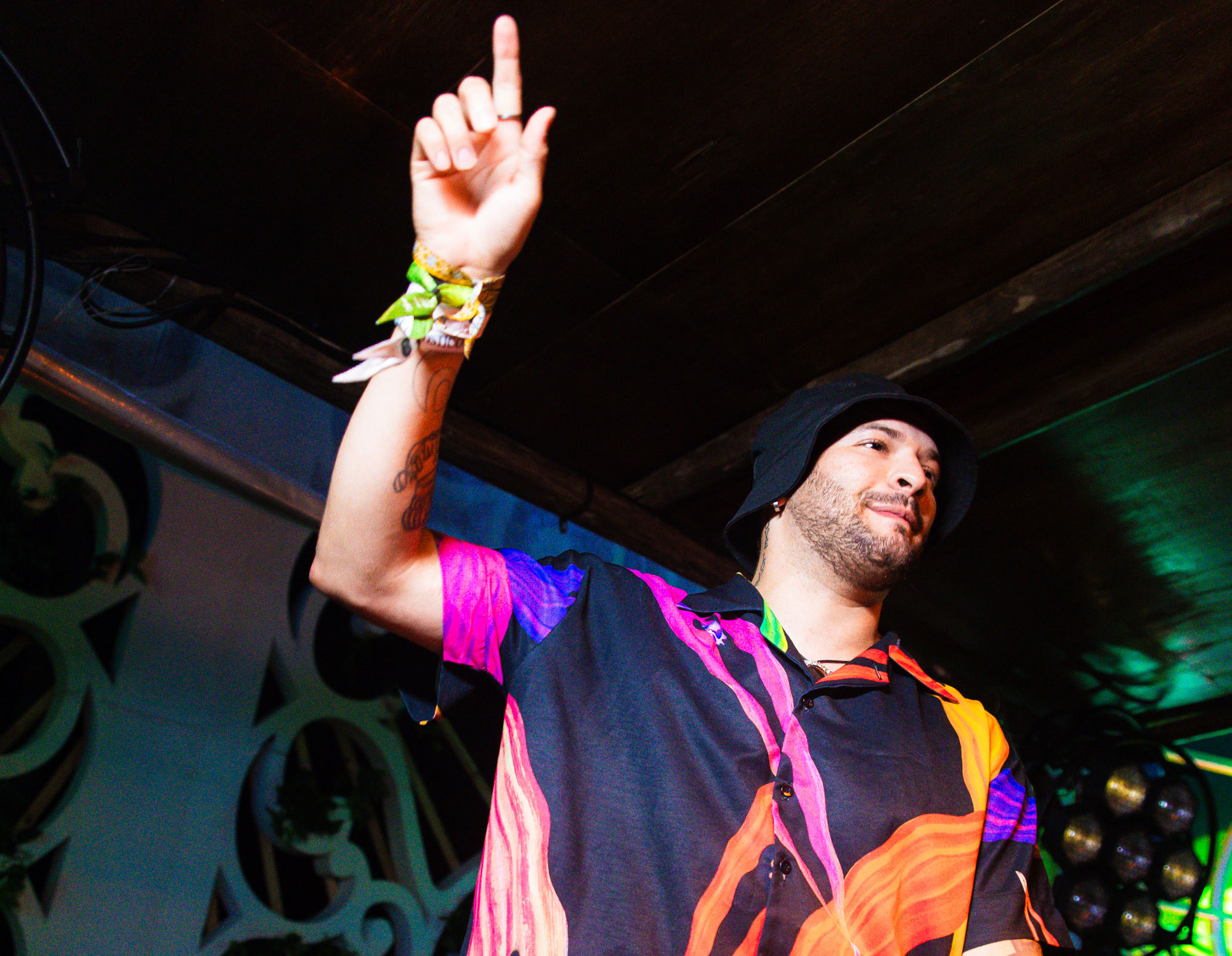 Mojjo lanza remix vibrante de “Mia Pembe”, de Ginton e Idd Aziz ...